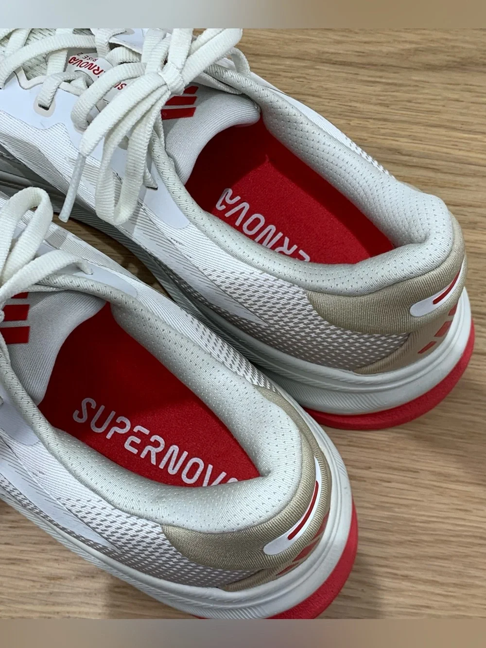 adidas Supernova Rise 2 Men’s Size 12 White Red Athletic Running Shoes